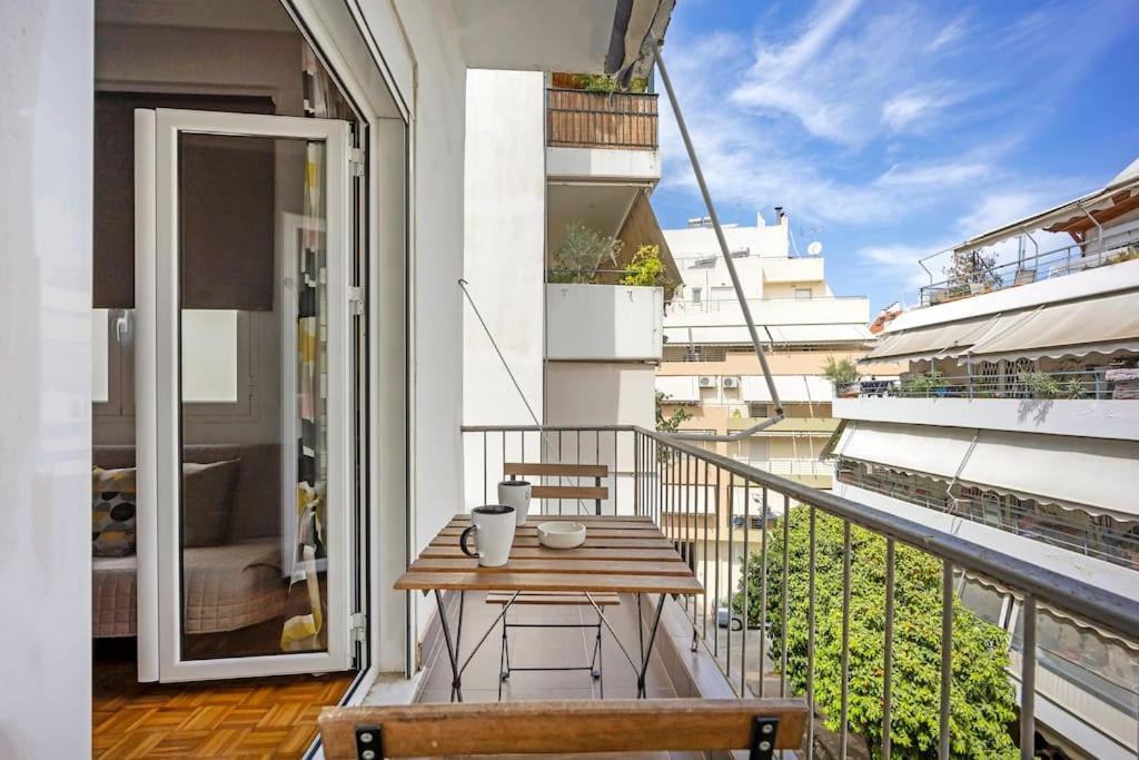 Apartment In The Middle Of Everything 雅典 外观 照片