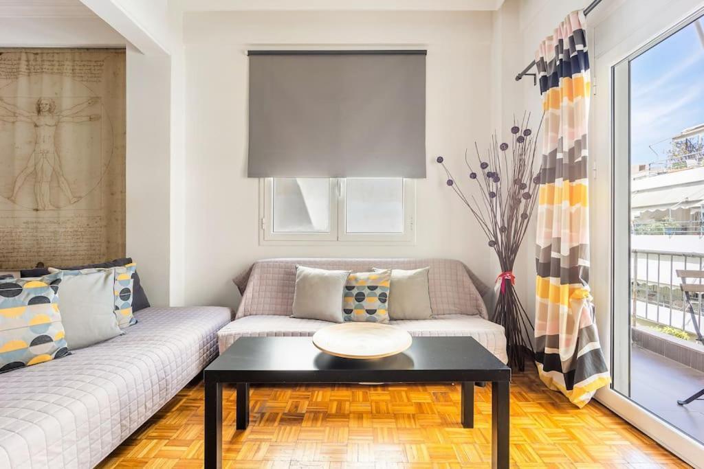Apartment In The Middle Of Everything 雅典 外观 照片